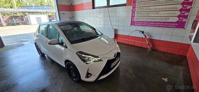 Toyota Yaris Hybrid 1.5 - 2