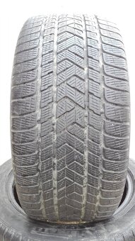 Predám 2 jazdené zimné pneumatiky Pirelli Scorpio 295/45 R20 - 2