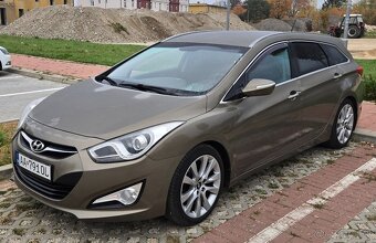 Hyundai i40 CW SPORT .. rezervované - 2