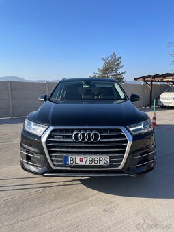 Audi Q7 3.0 TDI quattro 7 miestne - 2