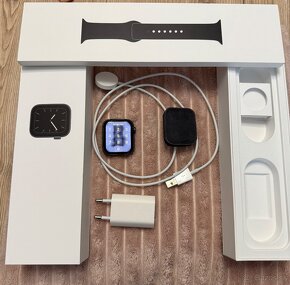 Apple watch 5 (44mm Black) - 2