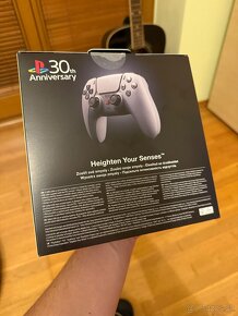 PlayStation 5 DualSense Controller - 30th Anniversary Limite - 2