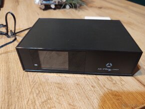 Android TV box so satelitom - 2