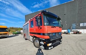 Hasičské vozidlo, Mercedes Actros 1831, 2000L vody - 2