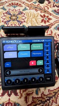 TC HELICON -VOICE LIVE - 2