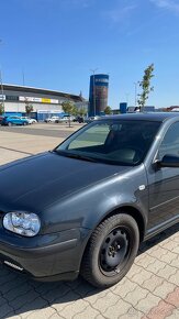 Volkswagen Golf 4 - 2