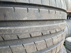 235/45 R19 letne - 2