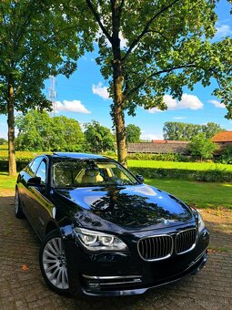 BMW 740D xdrive - 2