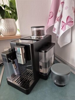 Kávovar Delonghi Rivelia - 2