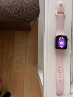 Apple Watch Series 6 40 mm - 2