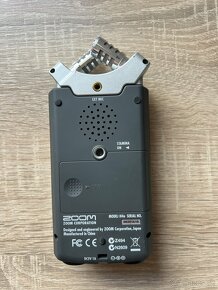 ZOOM H4n Handy Recorder - 2