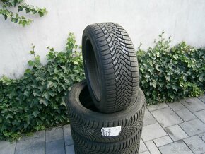 Predám 4x zimné pneu Falken 225/45 R17 99HXL - 2