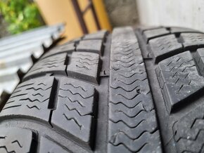 Zimne pneu. Michelin Alpin 195/65 r15 - 2