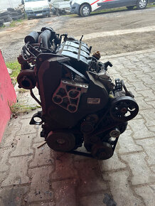 Motor 1,9 DCI F9Q Renault Trafic Master Kompletní - 2