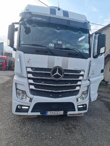 Mercedes Actros 1845 - 2