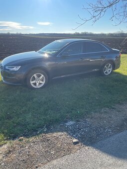 Audi A4 30 2.0 TDI Design S tronic SEDAN - 2