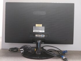 Monitor Samsung S24B300BL - 2