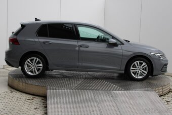 VOLKSWAGEN Golf 1,0 TSi 81 kW - 2