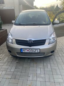 Toyota Corolla Verso 2.0 D - 2