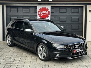 AUDI A4 Avant B8 2.0TDI S-line Automat - 2