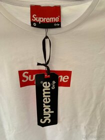 Supreme - 2