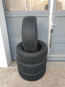 225/60r17 zimné pneumatiky 4kusy hankook - 2