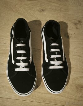 Tenisky Vans v.40 - 2