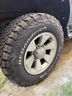 BF Goodrich All terrain KO2 245/70 16 - 2