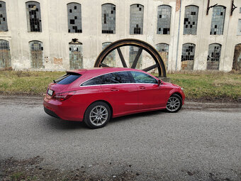 Mercedes-Benz CLA 200d Shooting Brake - 2