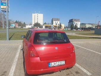 Suzuki swift 1.3 68kw 159 000km - 2