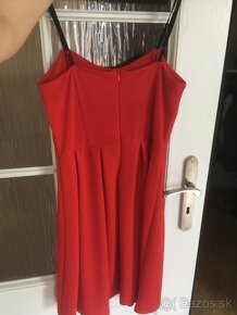 Červené spoločenské dámske šaty - 2