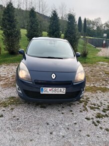 Renault Grand Scénic 1.9 dCi - 2