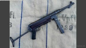 MP-40 samopal - 2