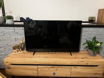 Samsung smart TV UE43BU8072U - 2