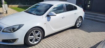 Opel Insignia 2.0 CDTI 120kw - 2