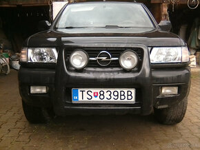 Opel frontera - 2