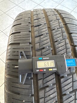 Predám UNI 2ks 215/60 R17C HANKOOK - 2