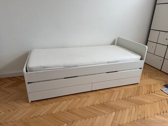 Posteľ Ikea SLÄKT s matracmi - 2