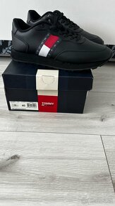 Nové pánske,kožené sneakersy Tommy HILFIGER - veľkosť č.40 - 2