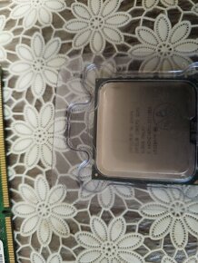 core 2 quad Q9400 - 2