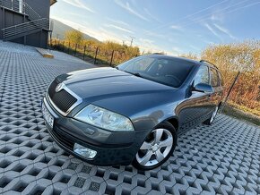 Škoda Octavia Combi 1.9 TDI Elegance 305000km 2007 - 2