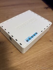 Mikrotik HAP RB951Ui-2nD - 2