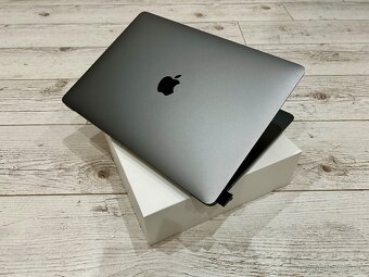 Apple MacBook Air 13 M1 Space Grey SK 2020 - 2