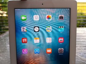 Tablet Apple iPad 2 (WiFi & 3G, 64GB) model A1396, 10 palců - 2