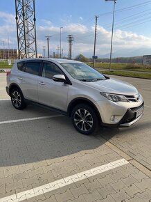 Toyota RAV4 - 2