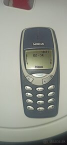 Klasická stará Nokia 3310 - 2