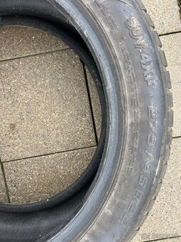 Goodyear eagle f1 275/45 r20 - 2