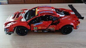 LEGO 42125-1 - Ferrari 488 GTE "AF Corse #51" - 2