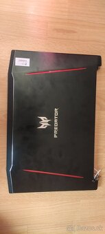 Notebook Acer Predator Helios 300 na súčiastky g3-572-79WY - 2