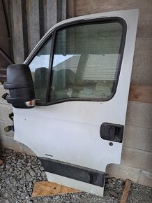 Predam kompletne dvere iveco daily - 2